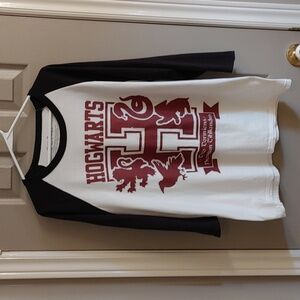 Harry Potter Hogwarts Draco Dormiens Raglan Women's Top Size Large
